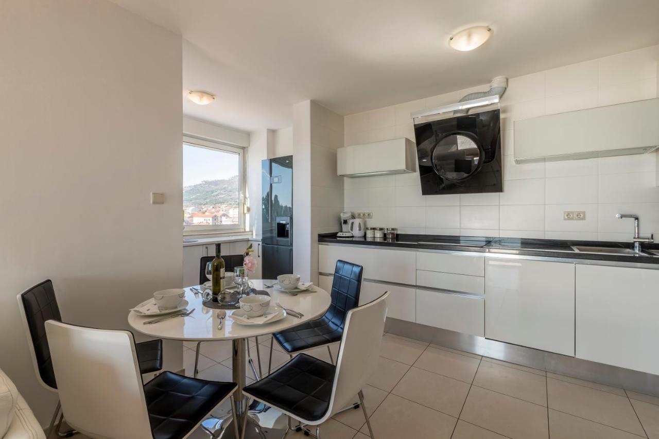 Apartment The View Kaštela Exteriör bild